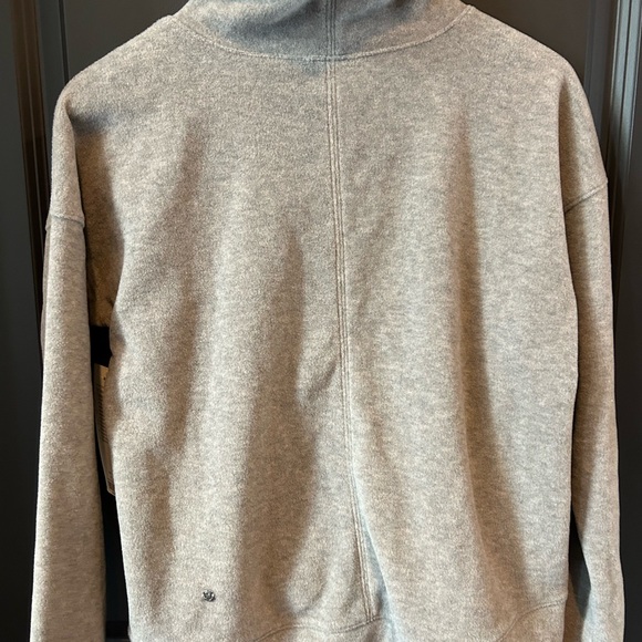 Lululemon Gray Go Forward Pullover Fleece - Picture 6 of 8